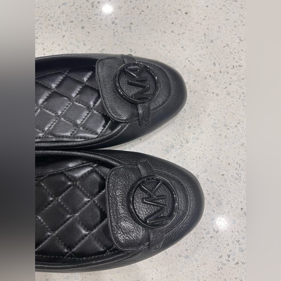 Michael Kors Leather Flats - Picture 5 of 8